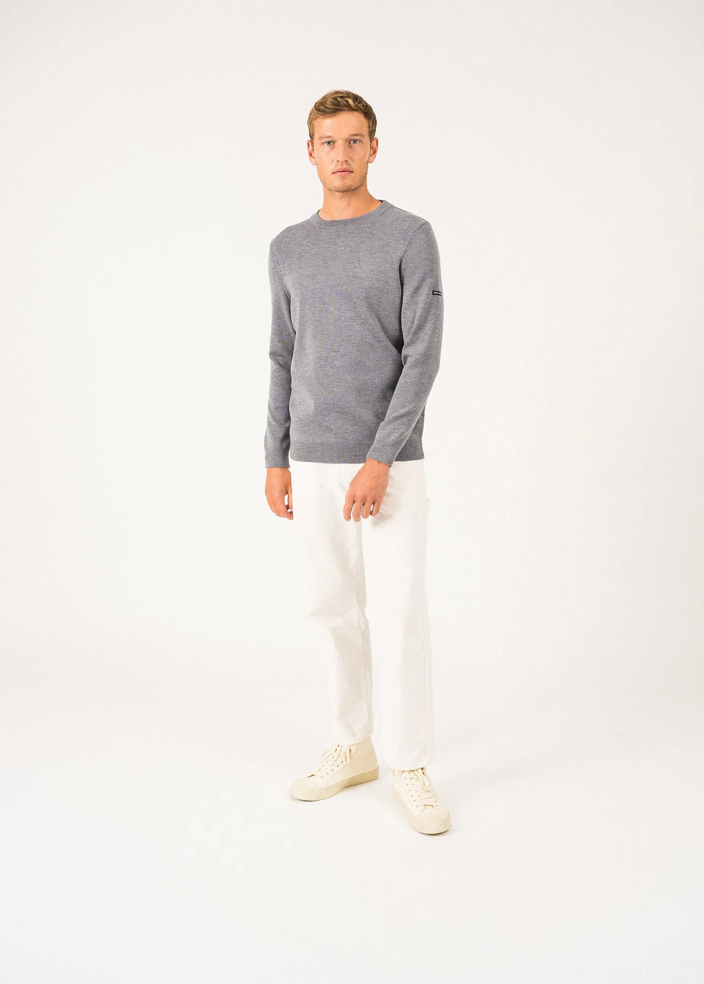 Cruiser round neck jumper - in soft wool (GRIS)