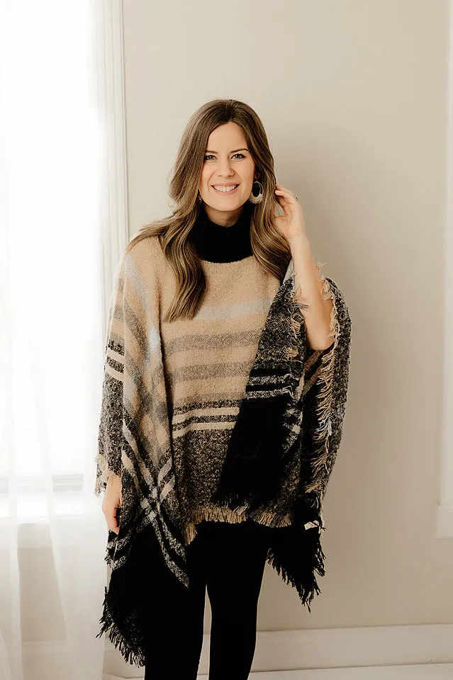 Soft Boucle Plaid Poncho