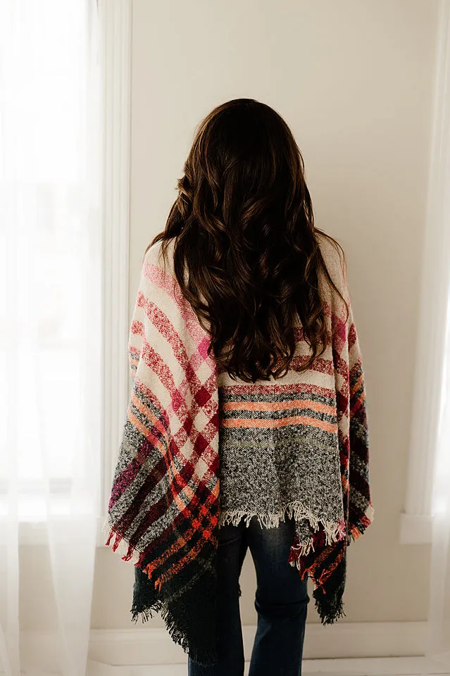 Soft Boucle Plaid Poncho