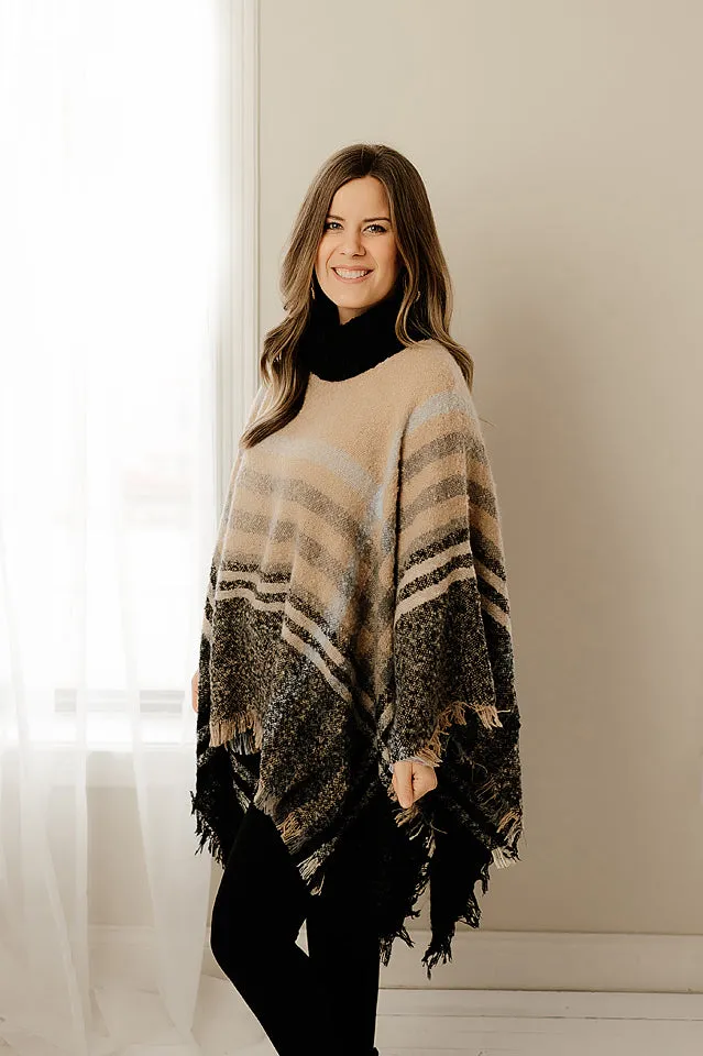 Soft Boucle Plaid Poncho